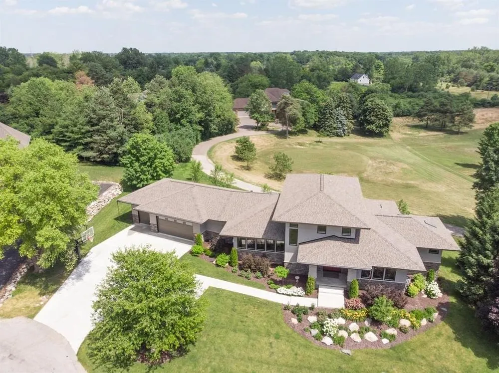 Slide of Livingston Contracting