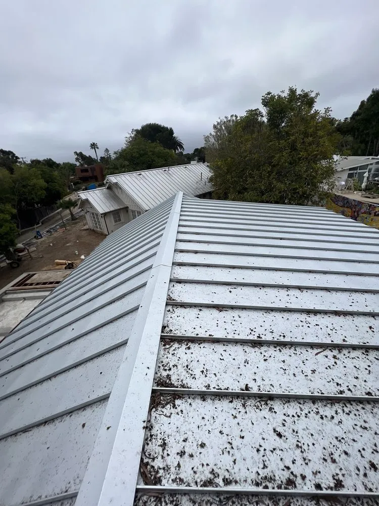 Expert residential roofing service in San Fernando Valley, CA - Lizama Metal Roofing