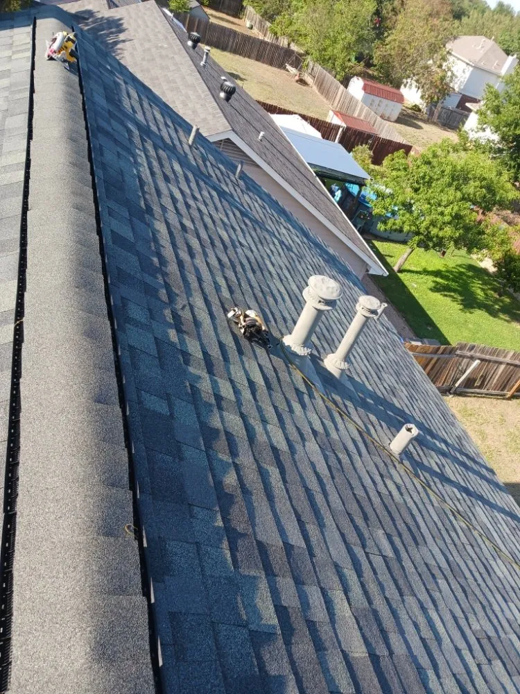 Slide of L&J Gonzalez Roofing