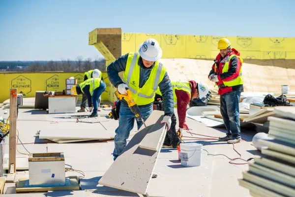 LK Construction Logo