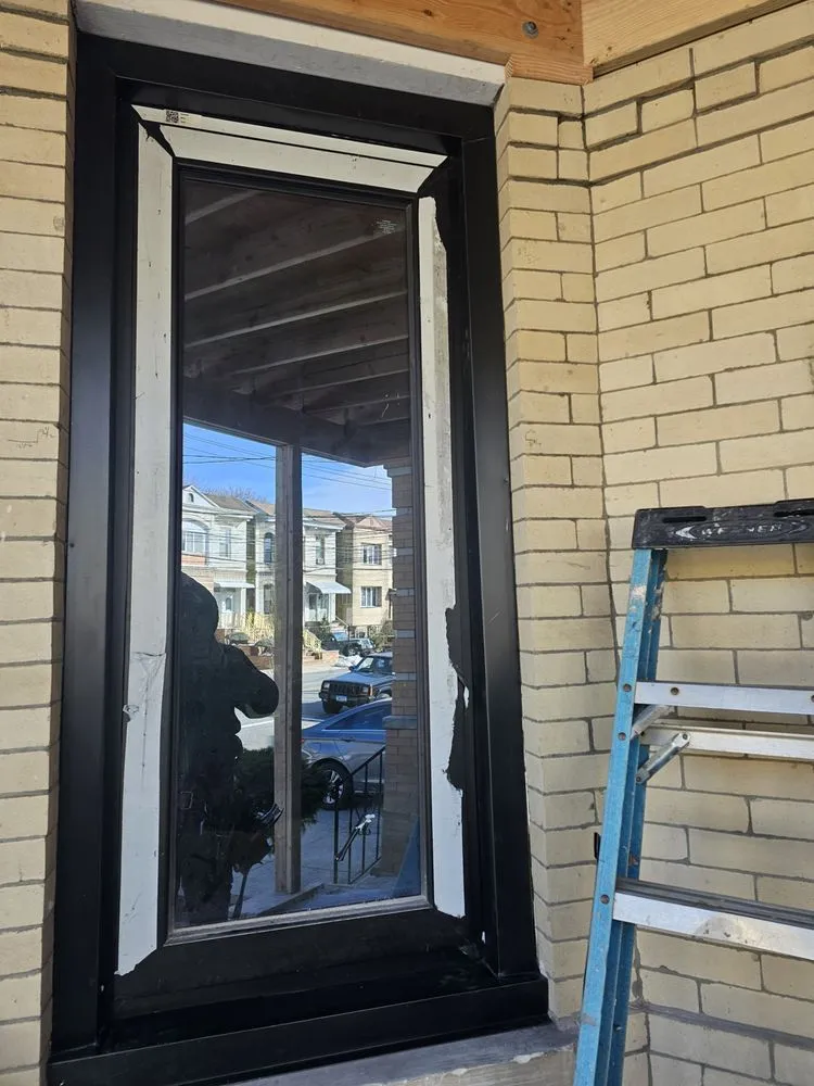 Slide of L&L Contracting