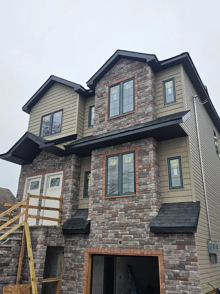 Slide of L&L Contracting