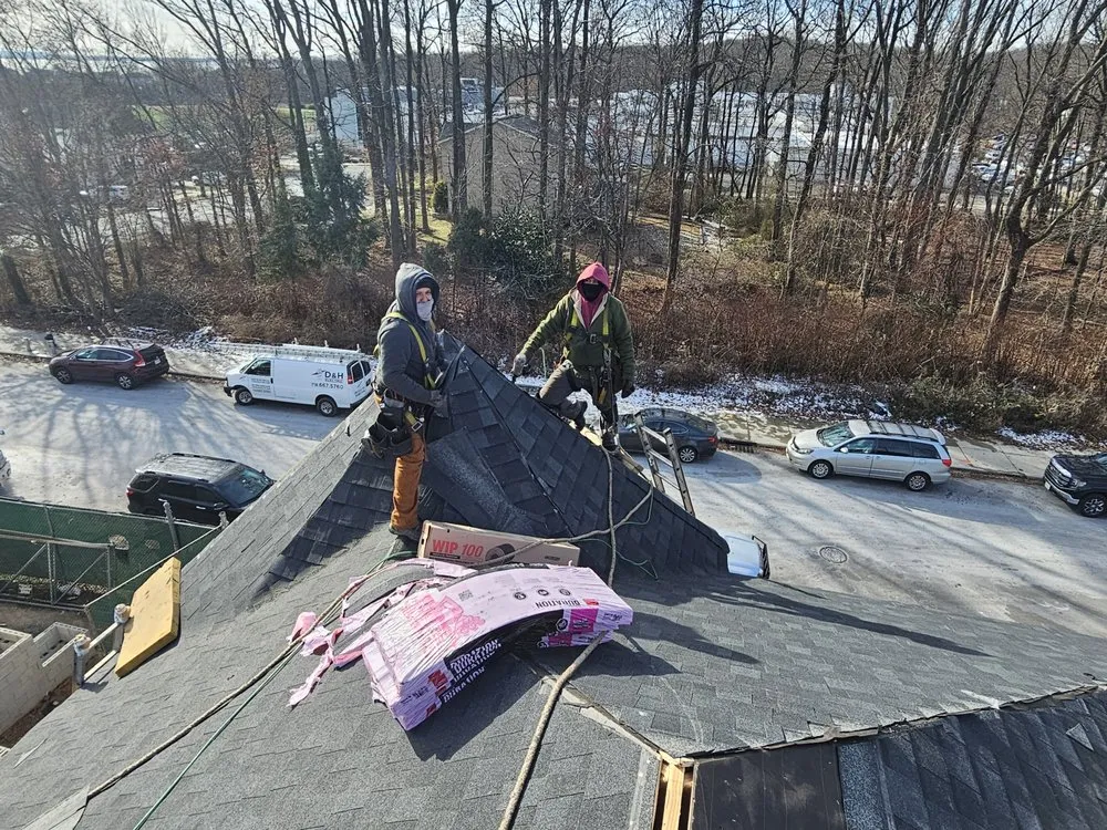 Slide of L&L Contracting