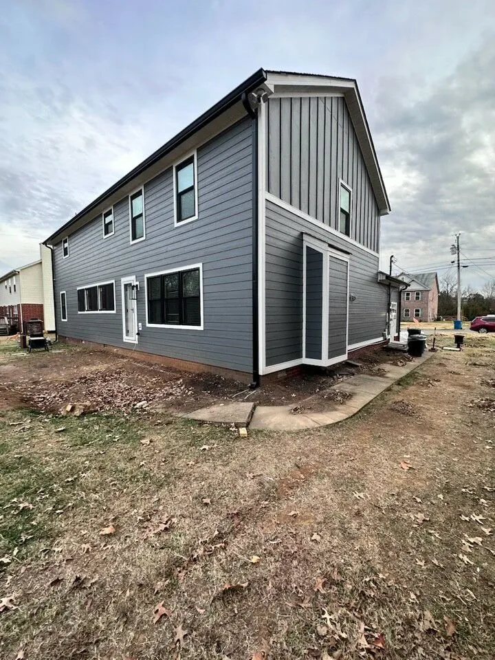 Slide of L&L Contractors