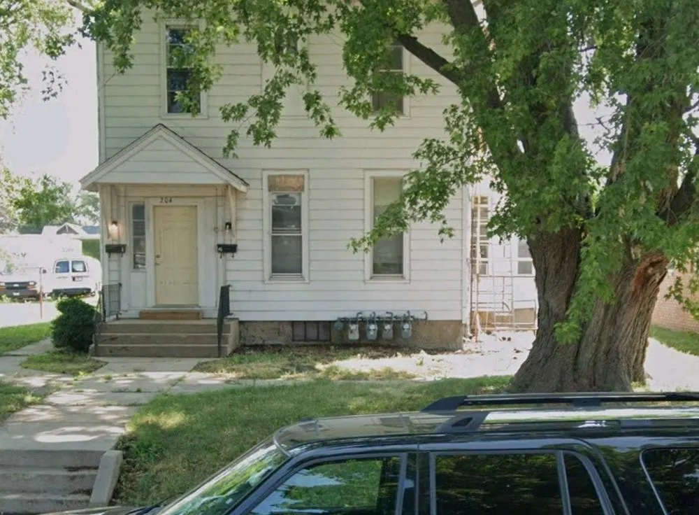 Slide of L&L Handyman Services And Roofing