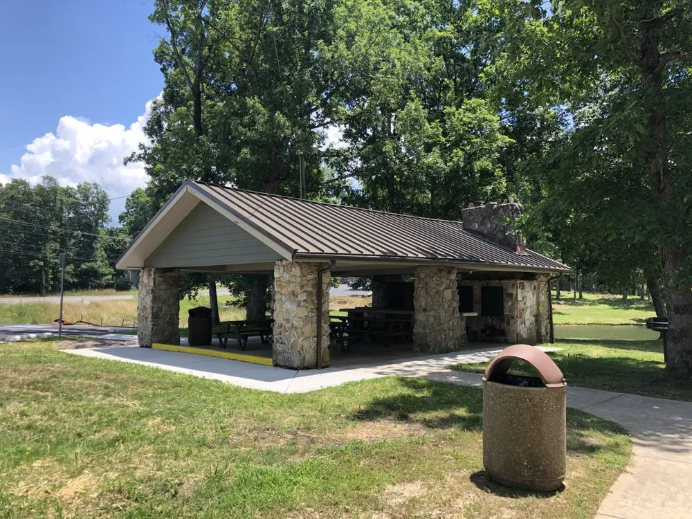 Slide of L&L Roofing