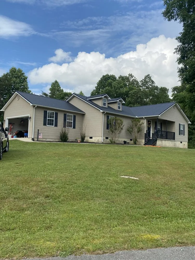 Slide of L&L Roofing