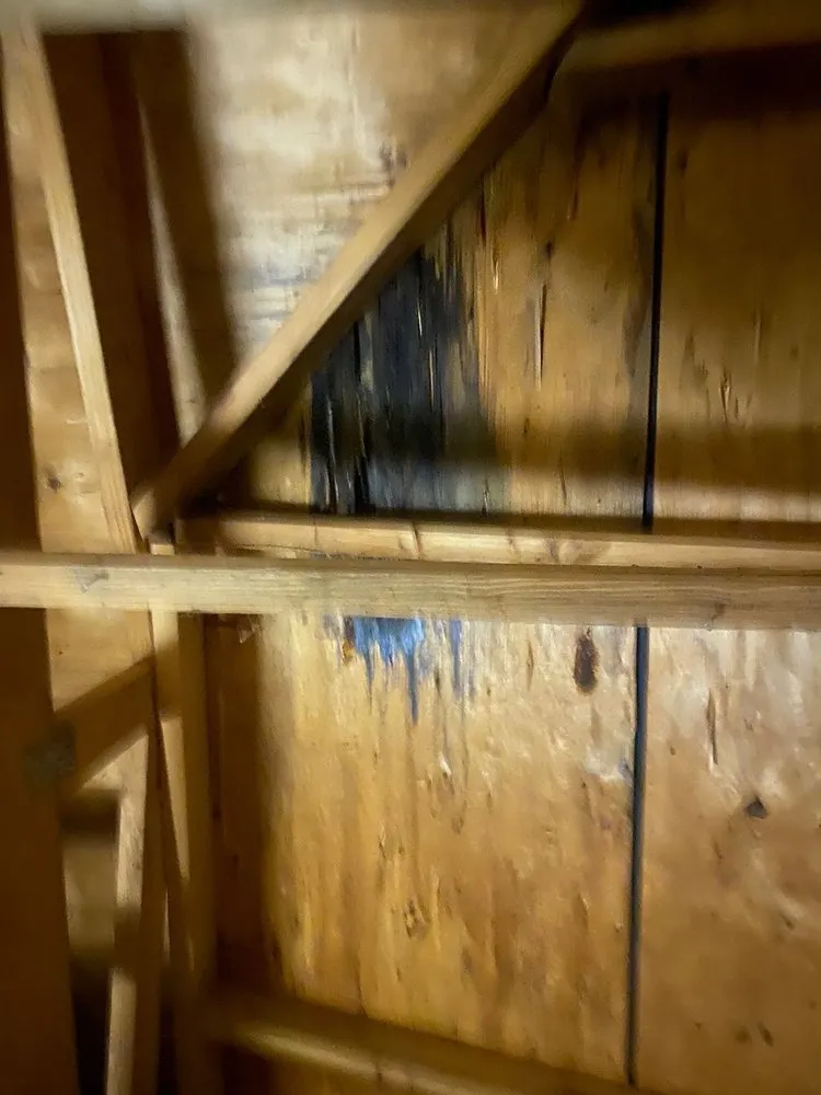 Slide of Llano Roofing