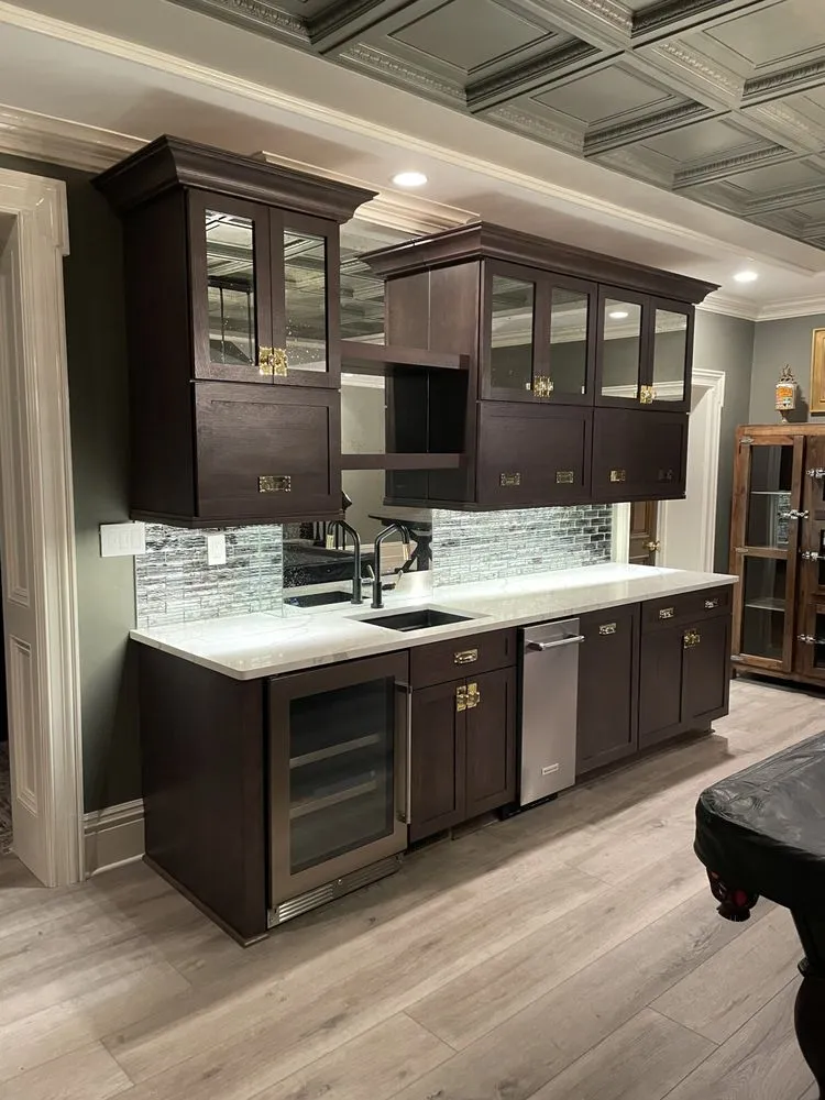 Slide of Lloyd Anthony Construction