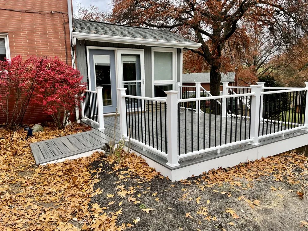 Slide of Lloyd Anthony Construction