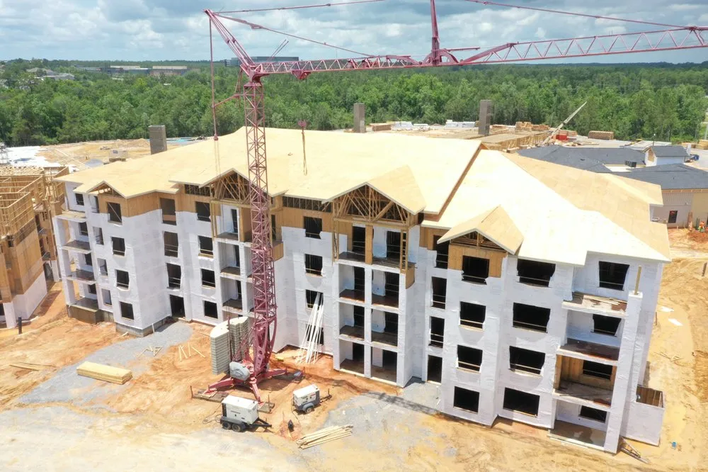 Slide of Lloyd Roofing