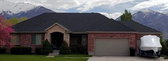 Slide of Lloyd's Quality Roofing