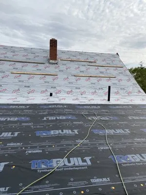 L&M Construction Logo