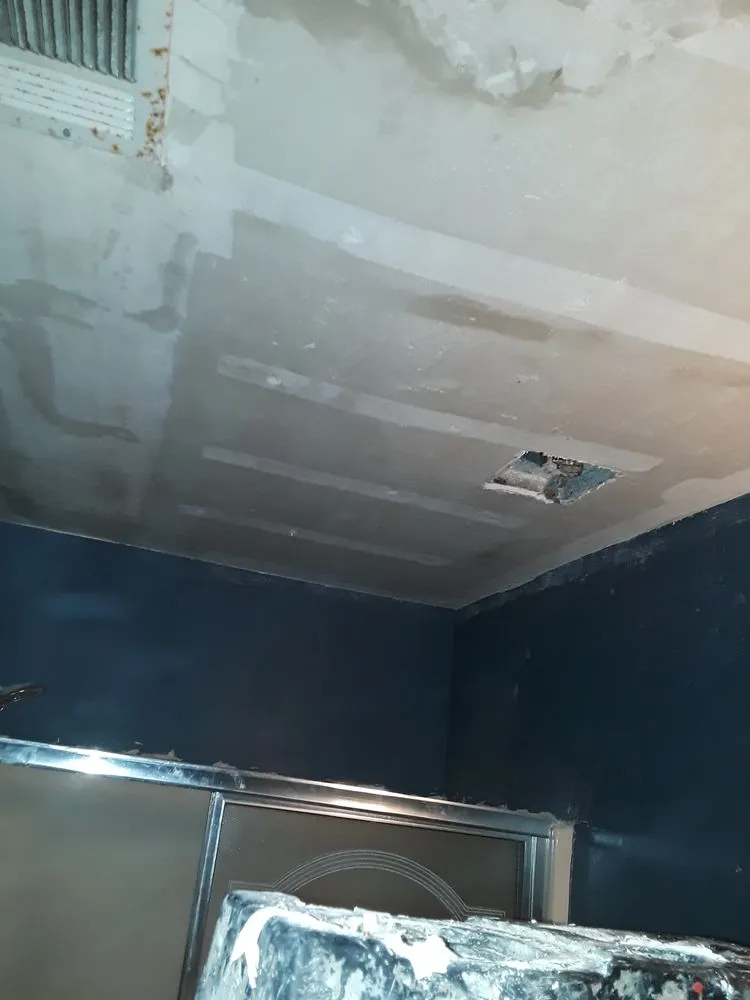 Slide of L&M Construction