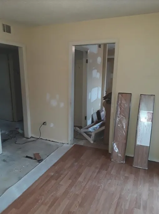 Slide of L&M Construction