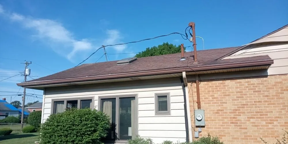 Licensed residential roofing service in Ohio City, OH by L&M Construction