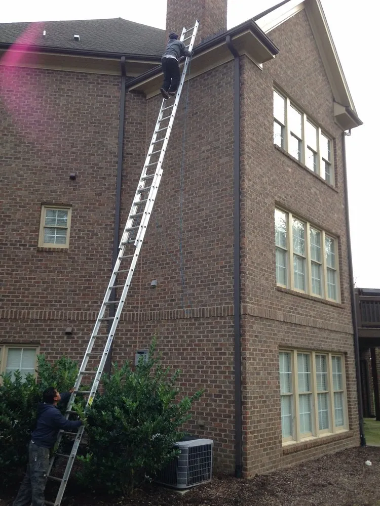 Slide of L&M Construction