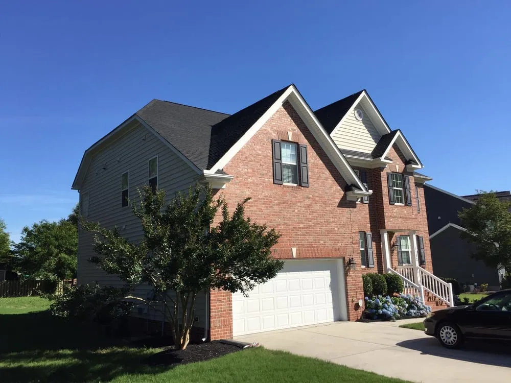 Slide of L&M Construction