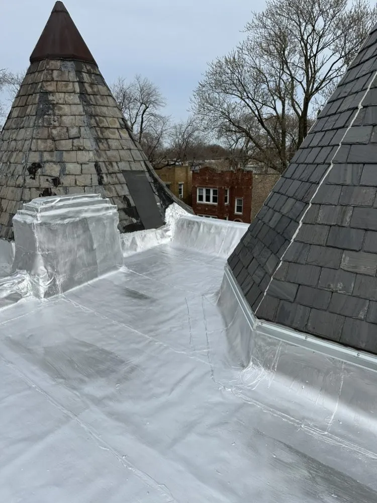 Slide of L&M Exterior Construction