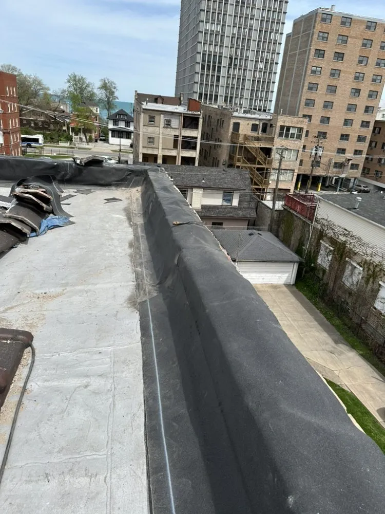 Slide of L&M Exterior Construction