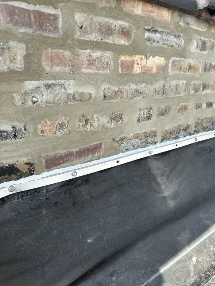 Slide of L&M Exterior Construction