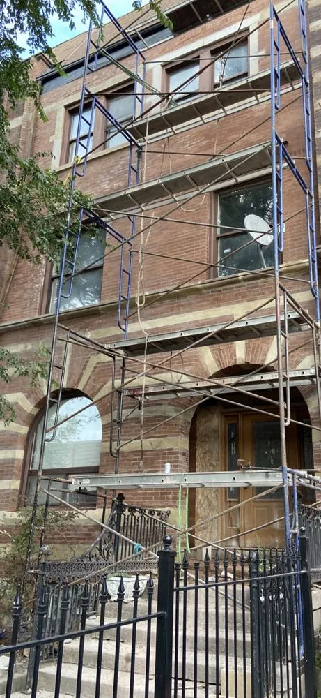 Slide of L&M Exterior Construction