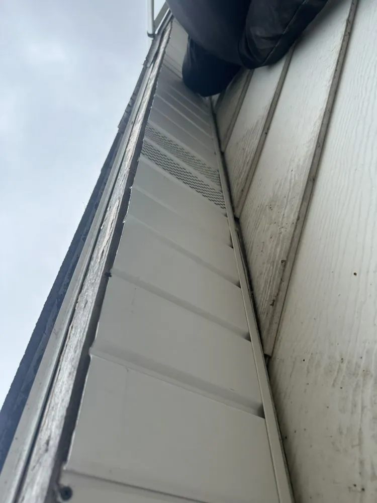 Slide of L&M Exterior Construction