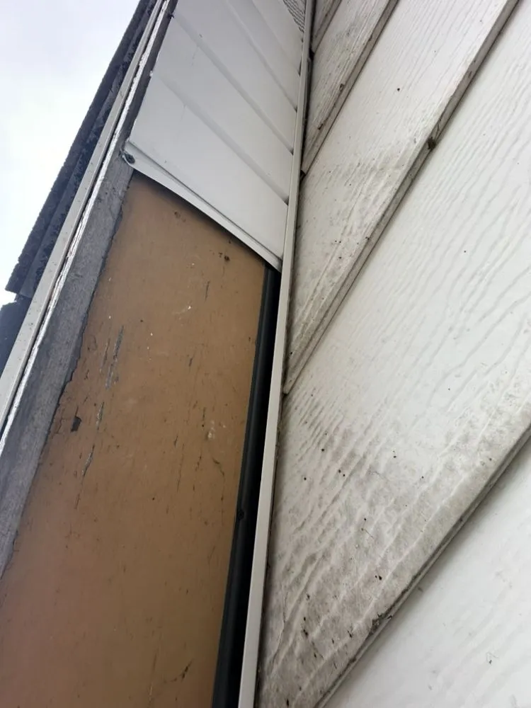 Slide of L&M Exterior Construction