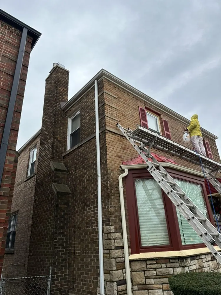 Slide of L&M Exterior Construction