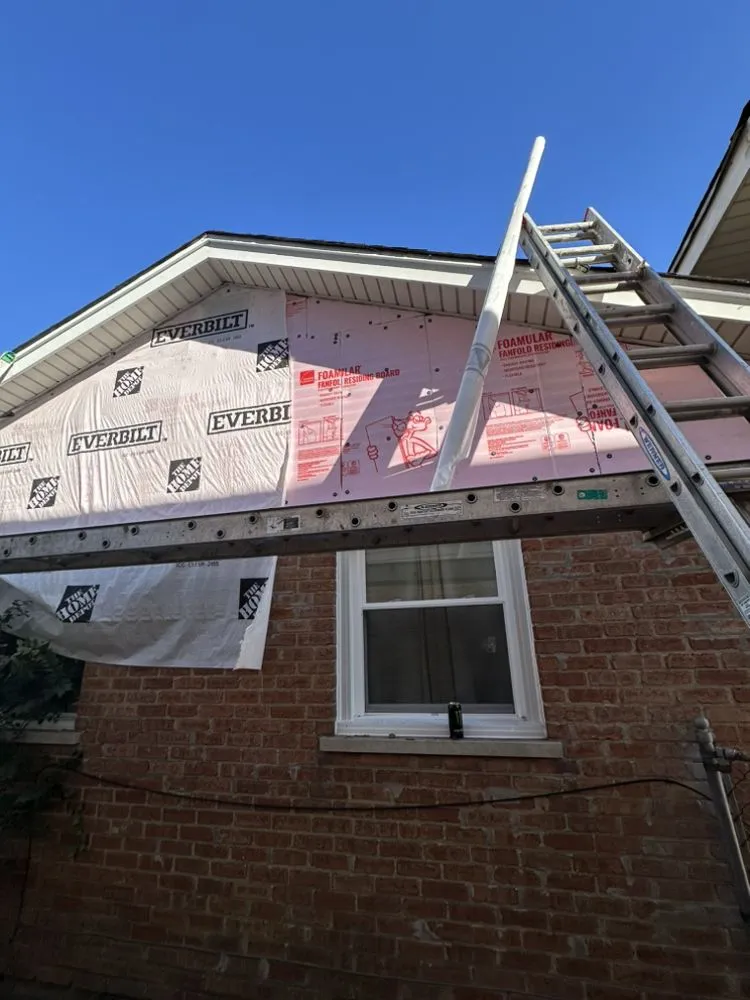 Slide of L&M Exterior Construction