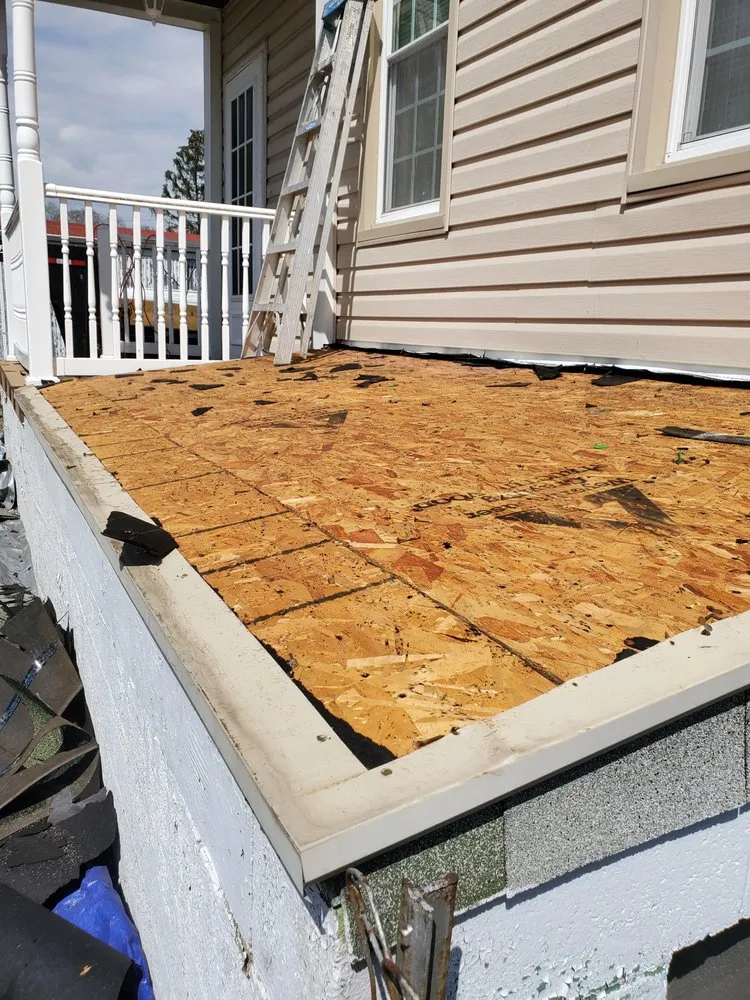 Slide of L&M Remodeling and Roofing