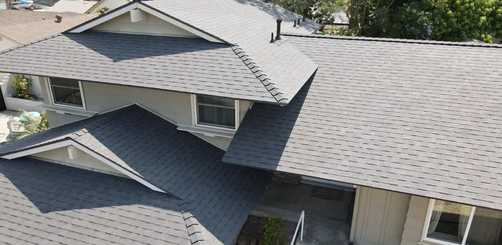 Slide of L&M Roofing