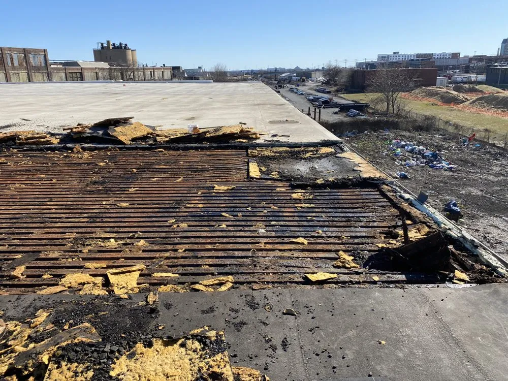 Slide of L.M. Roofing