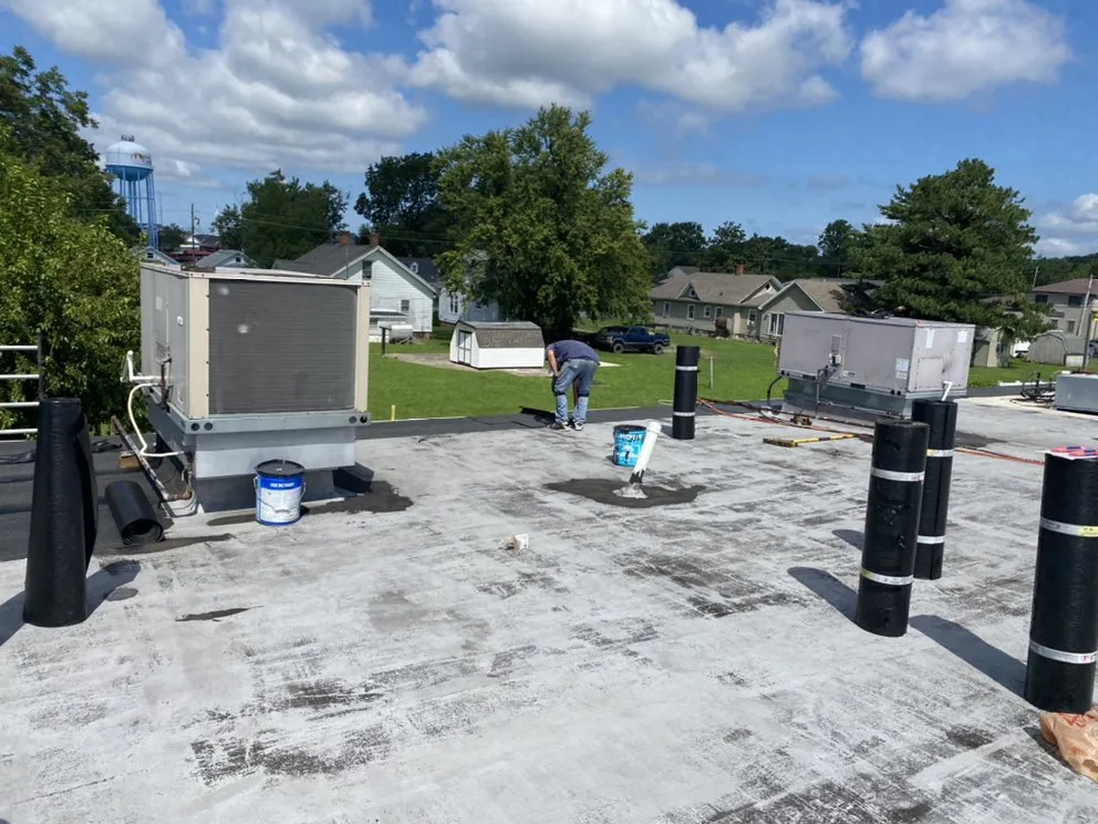 Slide of L.M. Roofing