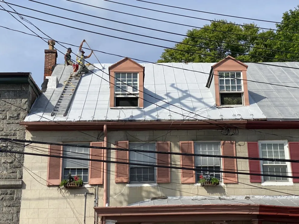 Slide of L.M. Roofing