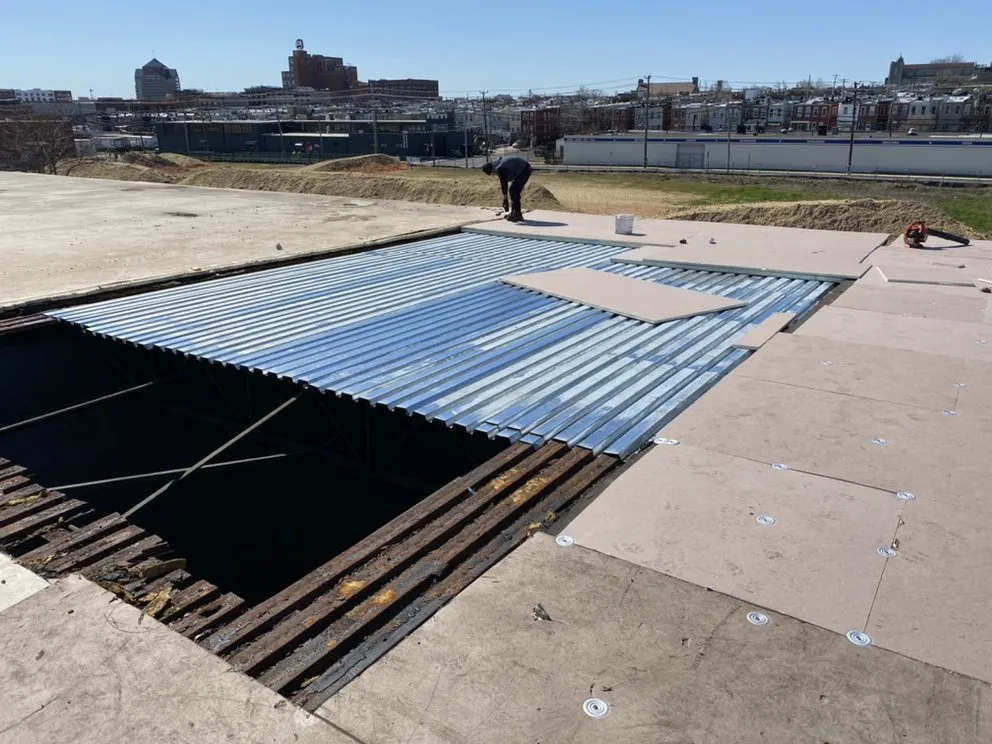 Slide of L.M. Roofing