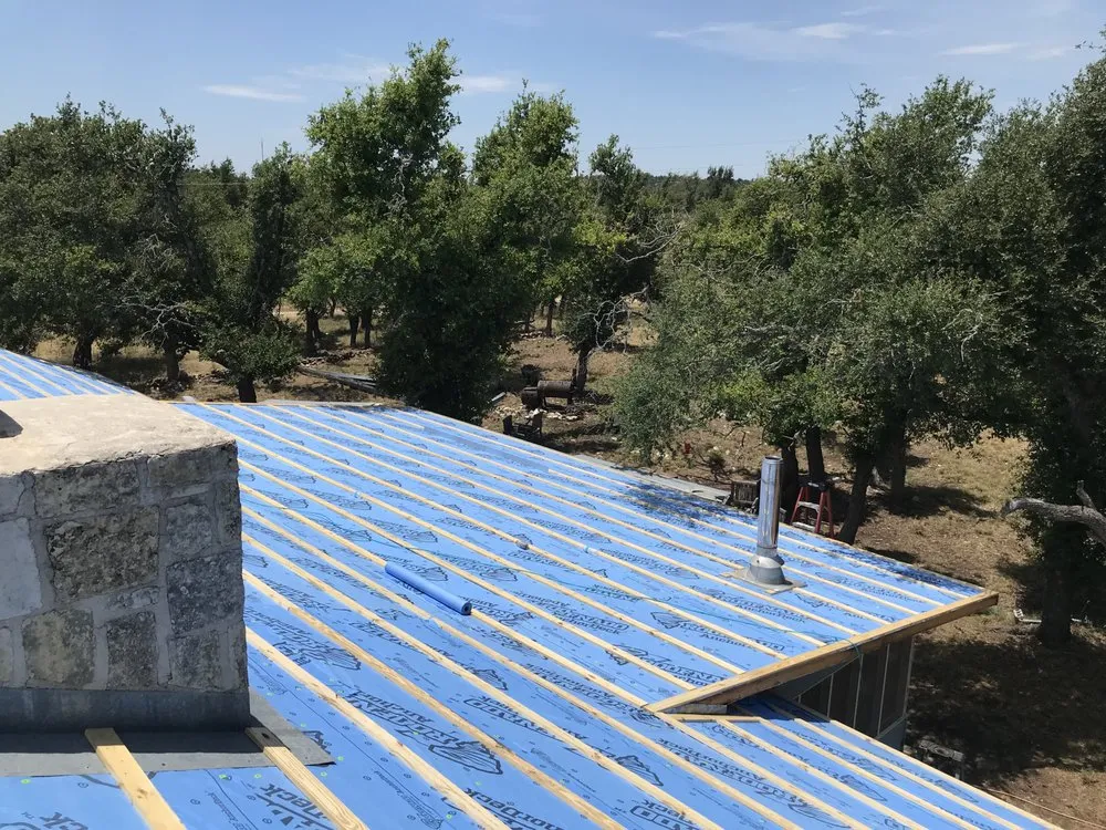 Reliable roof repair in Bandera, TX - LNF General Contractors