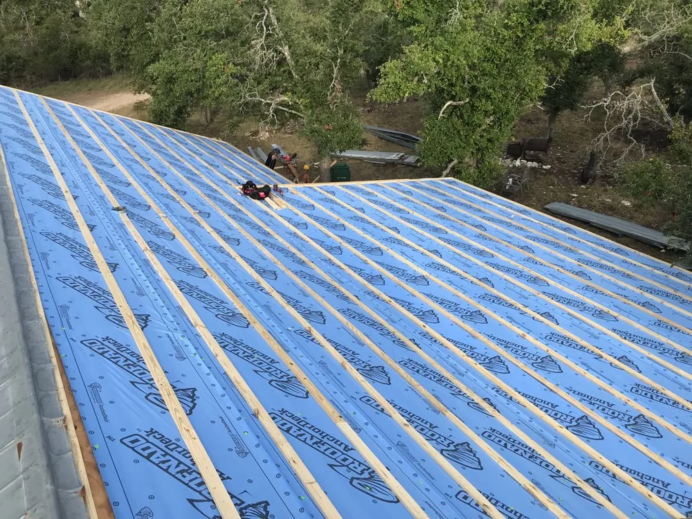 Expert roof leak repair in Bandera, TX by LNF General Contractors