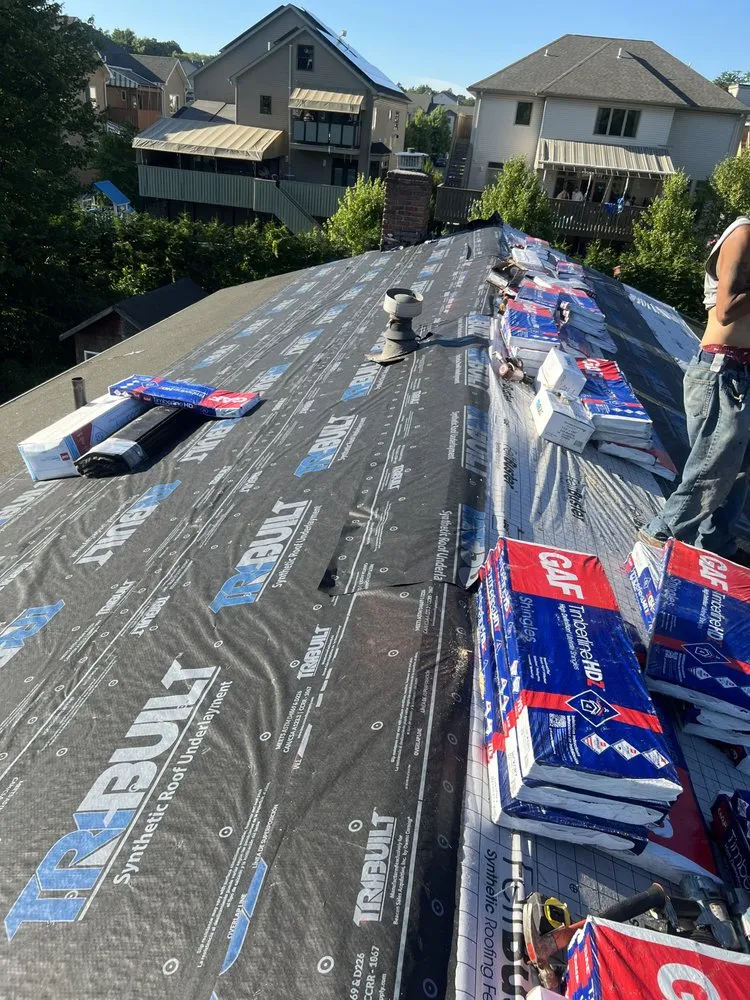 Slide of lnm Landscaping