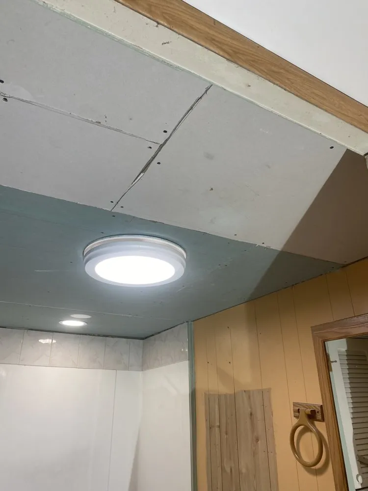 Slide of lnm Landscaping