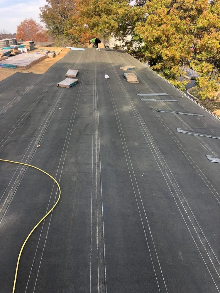 Slide of Lo Alto Roofing