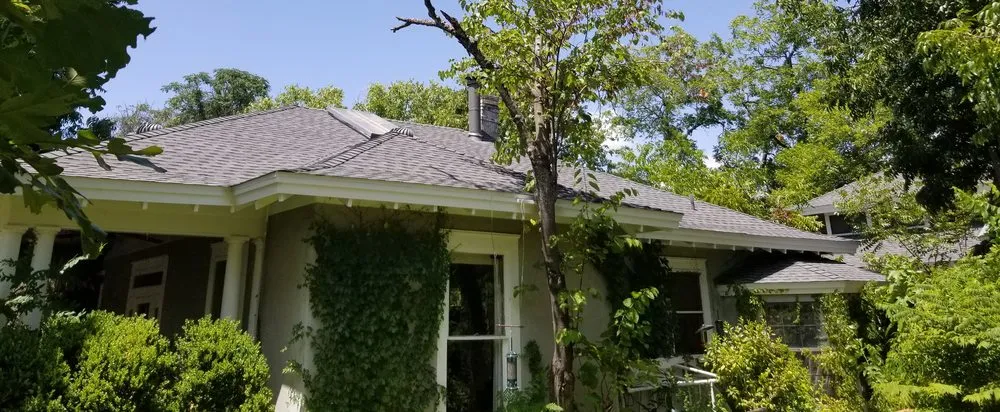 Slide of LOA Roofing & Construction