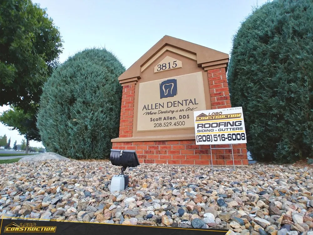 Slide of Lobo Construction