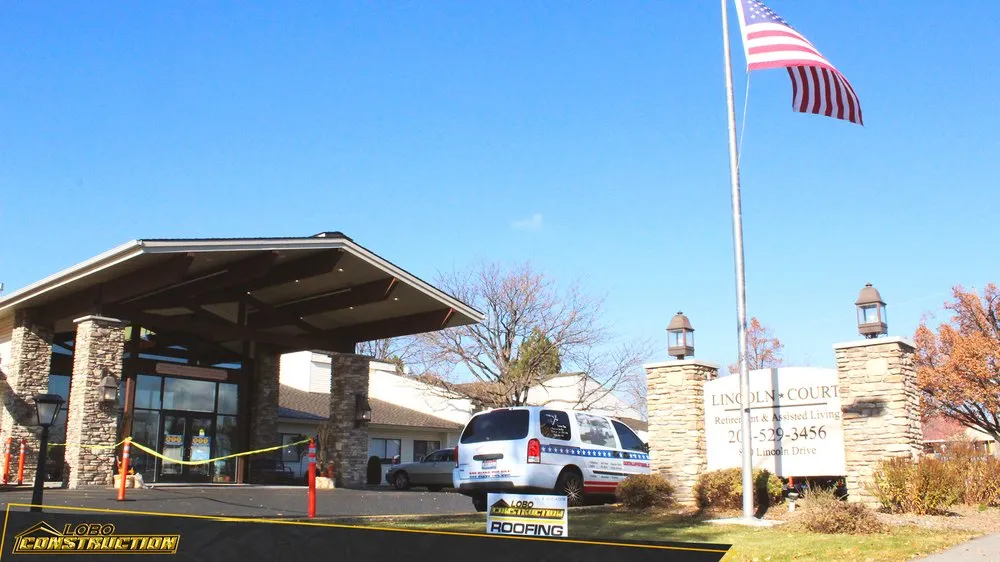 Slide of Lobo Construction