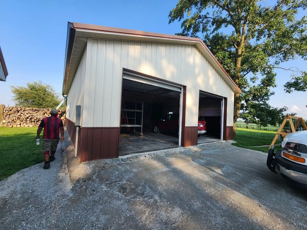 Slide of Lobo Roofing Association