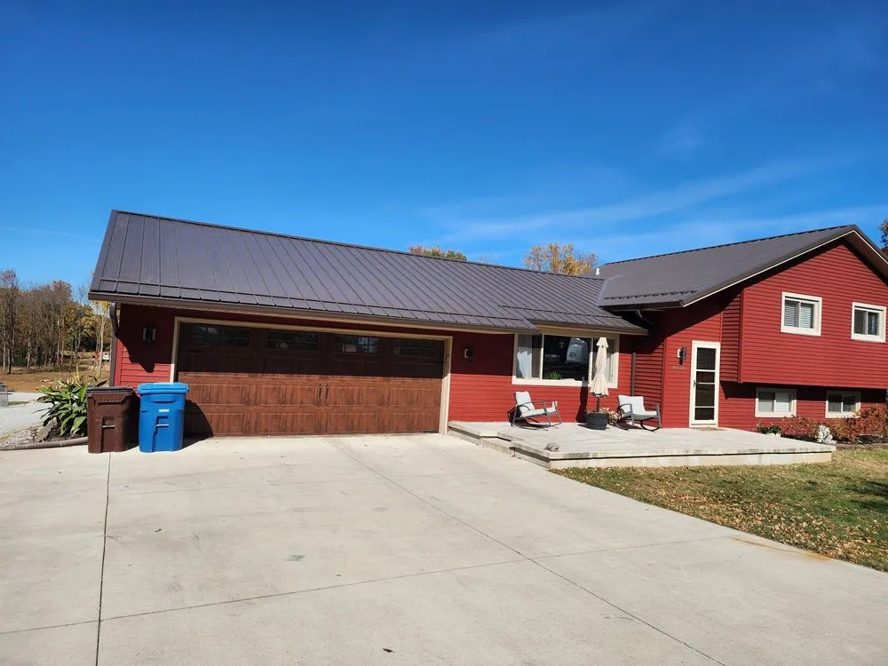 Slide of Lobo Roofing Association