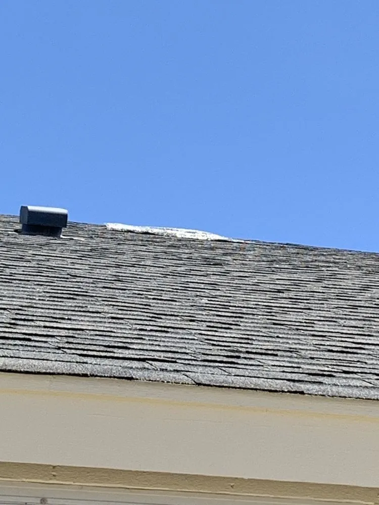 Slide of Lobo Roofing