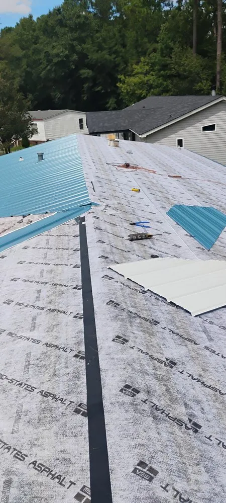 Slide of Lobos Roofing & metal repair