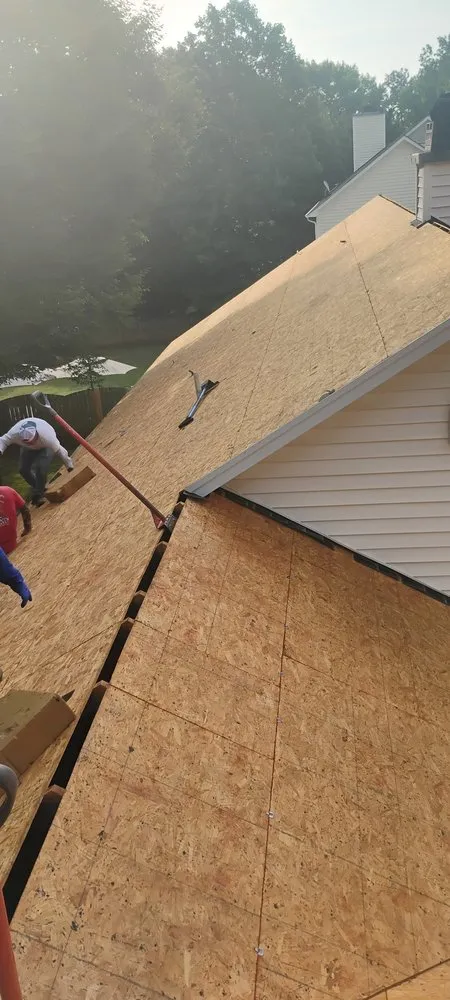 Slide of Lobos Roofing & metal repair