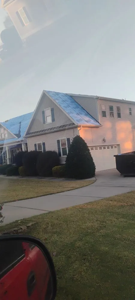 Slide of Lobos Roofing & metal repair